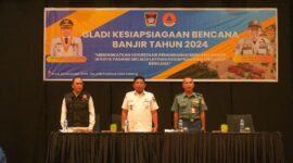 Pemko Padang menggelar Gladi Kesiapsiagaan Bencana Banjir di The ZHM Premiere Hotel, Rabu (11/12/2024). (Foto: Prokopim Padang)