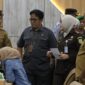 Pj Wali Kota Padang Panjang, Sonny Budaya Putra bersama rombongan meninjau Mal Pelayanan Publik (MPP). (Foto: Diskominfo Padang Panjang)