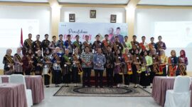 Pj Wali Kota Padang Panjang, Sonny Budaya Putra bersama Uda Uni Duta Wisata Sumbar 2024. (Foto: Diskominfo Padang Panjang)