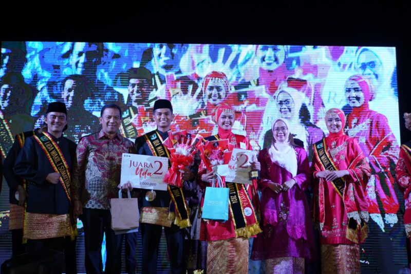 Grand Final Uda Uni Duta Wisata Sumbar berlangsung meriah di PDIKM Padang Panjang, Sabtu (14/12/2024) malam. (Foto: Diskominfo Padang Panjang)