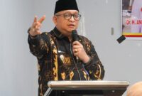 Pj Wali Kota Padang Andree Algamar meminta seluruh non-ASN yang akan mengikuti ujian untuk dapat serius menghadapi ujian. (Foto: Prokopim Padang)
