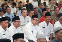 ASN Pemko Padang mengikuti tabligh akbar di Masjid Nurul Iman Padang, Jumat (13/12/2024). (Foto: Prokopim Padang)
