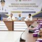 Pj Wali Kota Padang Panjang Sony Budaya Putra membuka Sosialisasi Antikorupsi, Kamis (19/12/2024). (Foto: Diskominfo Padang Panjang)