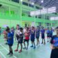 Pembukaan Open Tournament Badminton Tingkat SD, SLTP dan SLTA se-Padang Panjang, Batipuh, X Koto (Pabasko) di GOR Bancalaweh, Minggu (22/12/2024). (Foto: Diskominfo Padang Panjang)