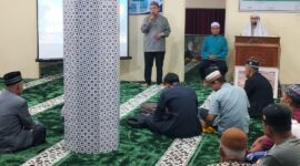 Syeikh Sief Addeen Al Shodiq melaksanakan Safari Dakwah di Masjid Nurul Furqan, Rabu (25/12/2024) malam. (Foto: Diskominfo Padang Panjang)