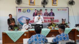 Pj Wali Kota Padang Andree Algamar menghadiri launching 