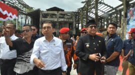 Menteri Kebudayaan RI Fadli Zon bersama Pj Wali Kota Padang Andree Algamar dan rombongan mengunjungi Pabrik Seni Indarung 1 di Semen Padang, Kamis (19/12/2024). (Foto: Prokopim Padang)