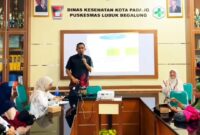 Camat Lubeg Nofiandi Amir menghadiri Kegiatan Evaluasi Program DaGoZi di Puskesmas Lubeg, Sabtu (14/12/2024). (Foto: Ist)
