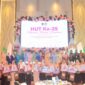 Puncak peringatan HUT ke-25 DWP Tingkat Kota Padang Tahun 2024 berlangsung meriah di Hotel ZHM Premiere, Kamis (12/12/2024). (Foto: Prokopim Padang)