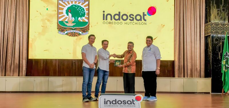 Indosat menggelar talkshow dan seminar bertajuk 