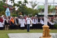 Suasana apel bersama seluruh perangkat desa se-Kota Pariaman dalam rangka peringatan Hari Desa Nasional 2025 di halaman Balai Kota Pariaman, Rabu (15/1/2025). (Foto: Diskominfo Pariaman)
