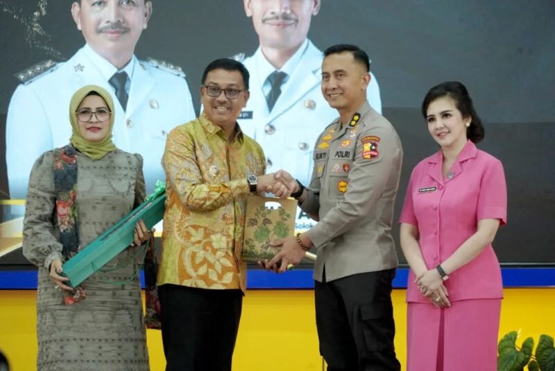 Suasana pisah sambut Kapolres Solok Selatan di Aula Sarantau Sasurambi, Minggu (12/1/2025). (Foto: Humas Pemkab Solsel)