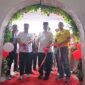 Gubernur Sumbar, Mahyeldi Ansharullah meresmikan Stadion H. Marah Adin di Kota Solok, Minggu (12/1/2025). (Foto: adpsb)