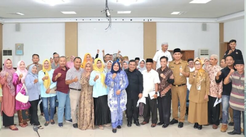 Pembukaan Rakorbang Kelurahan Pagambiran Ampalu Nan XX di Aula Kantor Camat Lubuk Begalung, Senin (20/1/2025). (Foto: Ist)