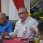 Pj Wali Kota Padang Andree Algamar saat Rapat Persiapan Program MBG di Rumah Dinas Wali Kota Padang, Kamis (16/1/2025). (Foto: Prokopim Padang)
