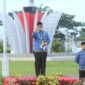 Pj Wali Kota Padang Andree Algamar memimpin upacara bulanan perdana ASN di Lapangan Upacara Kantor Balai Kota Aie Pacah, Jumat (17/1/2025). (Foto: Prokopim Padang)