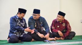 Pemerintah Kota Padang menggelar peringatan Isra’ Mi’raj Nabi Muhammad SAW 1446 H, di Masjid Agung Nurul Iman, Jumat (24/1/2025). (Foto: Prokopim Padang)