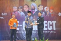 Pj Wako Padang Andree Algamar membuka acara The Journey of Love Re-Connect di Hotel The ZHM Premiere, Minggu (26/1/2025). (Foto: Prokopim Padang)