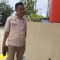 Camat Lubeg Nofiandi Amir meninjau pembangunan sumur bor di Kecamatan Lubuk Begalung. (Foto: Ist)