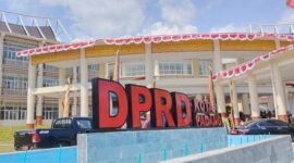 Pimpinan dan anggota DPRD Kota Padang menggelar reses masa sidang II tahun 2025 pada 5-9 Januari 2025. (Foto: Ist)