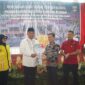 Bupati Dharmasraya, Sutan Riska Tuanku Kerajaan meresmikan Pasar Modern Rakyat Modern Dharmasraya di Sungai Rumbai, Jumat (14/2/2025). (Foto: Pemkab Dharmasraya)