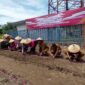 Suasana launching penguatan program Perkarangan Pangan Lestari (P2L) di Polsek Koto Tangah, Senin (24/2/2025). (Foto: Diskominfo Padang)