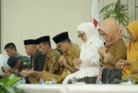Pemkab Solsel menggelar peringatan Isra Mi'raj Nabi Muhammad SAW 1446 H di Aula Sarantau Sasurambi, Senin (3/2/2025). (Foto: Pemkab Solsel)