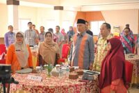 Gubernur Mahyeldi saat menghadiri Pertemuan FKN) Tahun 2025 yang di Aula Kantor Wilayah (Kanwil) DJPB Sumbar, Kamis (6/2/2025). (Foto: ADPSB)
