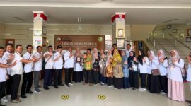 SMK SMAK Padang menerima kunjungan  Kepala SUPM Dr. Adnal Yeka beserta jajarannya. (Foto: Humas SMK SMAK Padang)