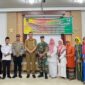 Camat Lubeg Nofiandi Amir membuka Minilok Puskesmas Pagambiran dan Puskesmas Lubuk Begalung di aula kantor camat, Senin (24/2/2025). (Foto: Ist)
