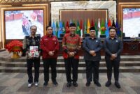 DPRD Sumbar membentuk Pansus untuk membahas LKPJ Kepala Daerah Tahun 2024 pada Kamis (20/3/2025). (Foto: DPRD Sumbar)