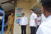 Bupati Eka Putra menginstruksikan Satpol PP Tanah Datar agar menertibkan warung makan yang buka di siang hari. (Foto: Prokopim Tanah Datar)