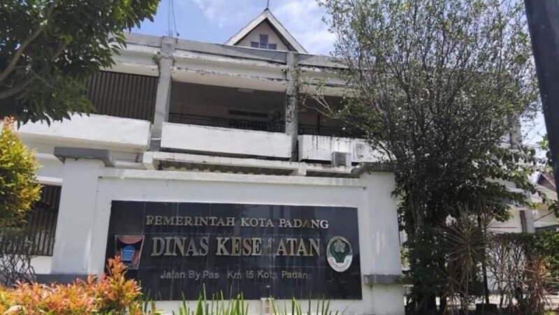 Dinkes Kota Padang menyediakan layanan kesehatan di 13 Pos Pengamanan (Pospam) selama libur Lebaran 2025. (Foto: FB Diskominfo Padang)