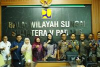 Bupati Dharmasraya, Annisa Suci Ramadhani, berhasil membawa pulang proyek penanggulangan banjir senilai Rp61,8 miliar untuk Kabupaten Dharmasraya. (Foto: Pemkab Dharmasraya)