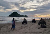 Pemko Padang bertekad untuk memberantas praktik pungutan liar (pungli) di seluruh kawasan wisata. (Foto: FB Diskominfo Padang)