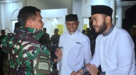 Wali Kota Padang Fadly Amran menyambut hangat kedatangan Pangkogabwilhan I. (Foto: Prokopim Padang)