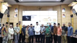 Wali Kota Padang Fadly Amran bersama Forum DAS Sumbar. (Foto: Prokopim Padang)