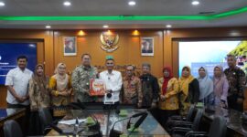 Wakil Wali Kota Padang Panjang, Allex Saputra, melakukan kunjungan ke Kementerian LHK, Selasa (22/4/2025). (Foto: Diskominfo Padang Panjang)