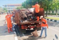 DLH Padang mencatat kenaikan sampah hingga 180% sehari sebelum Lebaran. (Foto: FB Diskominfo Padang)