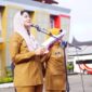 Bupati Dharmasraya Annisa Suci Ramadhani apel gabungan di halaman Kantor Bupati Dharmasraya, Senin (14/4/2025). (Foto: Pemkab Dharmasraya)