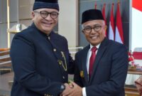 Sekdako Padang Andree Algamar bersama Pjs Bupati Pasaman Edi Dharma, Minggu (13/4/2025). (Foto: Prokopim Padang)