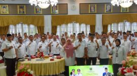 Sekda Kota Padang Andree Algamar menghadiri Rakor Kepegawaian Sumbar, Rabu (30/4/2025). (Foto: Prokopim Padang)