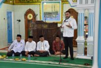 Wali Kota Padang Fadly Amran menghadiri acara Halalbihalal Perti Kecamatan Padang Selatan, di Masjid Nurul Ain, Rabu (9/4/2025). (Foto: Prokopim Padang)