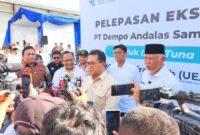 Menteri Perdagangan Budi Santoso saat diwawancari wartawan. (Foto: Karantina Sumbar)