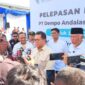 Menteri Perdagangan Budi Santoso saat diwawancari wartawan. (Foto: Karantina Sumbar)