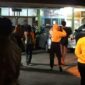 Sejumlah remaja digiring ke Mako Satpol PP Padang untuk pendataan dan pemeriksaan lebih lanjut. (Foto: Humas Satpol PP Padang)