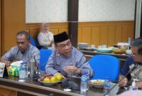 Wakil Wali Kota Padang Maigus Nasir menggelar coffee morning bersama BPJN Sumbar di Aula Kantor BPJN Sumbar, Jumat (23/5/2025). (Foto: Diskominfo Padang)