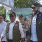 Wali Kota Padang Fadly Amran mendampingi Sestama BNPB Rustian saat Apel Gelar Pasukan dan Peralatan Kesiapsiagaan Menghadapi Bencana Kota Padang Tahun 2025 di Monumen Tugu Gempa, Rabu (7/5/2025). (Foto: Prokopim Padang)