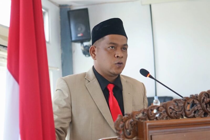 Juru bicara Fraksi Partai Golkar DPRD Limapuluh Kota M. Fajar Rillah Vesky. (Foto: Ist)