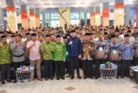 Wali Kota Padang Fadly Amran menghadiri Musda DMI Kota Padang ke-X di Gedung Bagindo Aziz Chan Youth Center, Minggu (11/5/2025). (Foto: Prokopim Padang)